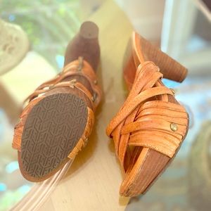 Frye Reese Multi Slide - Sz 8.5 Brown